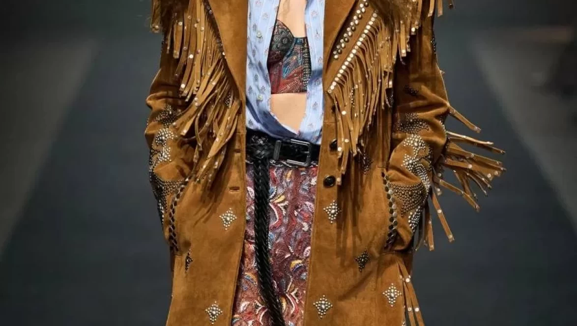 Kış gardırobunuzu yenileyin! Soğuk günlere sıcak renkler