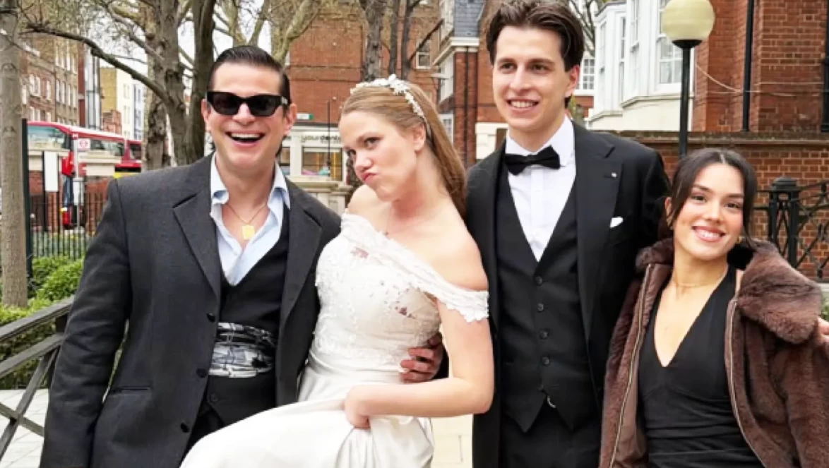 Londra'da sürpriz nikah! Serel Yereli dünya evine girdi