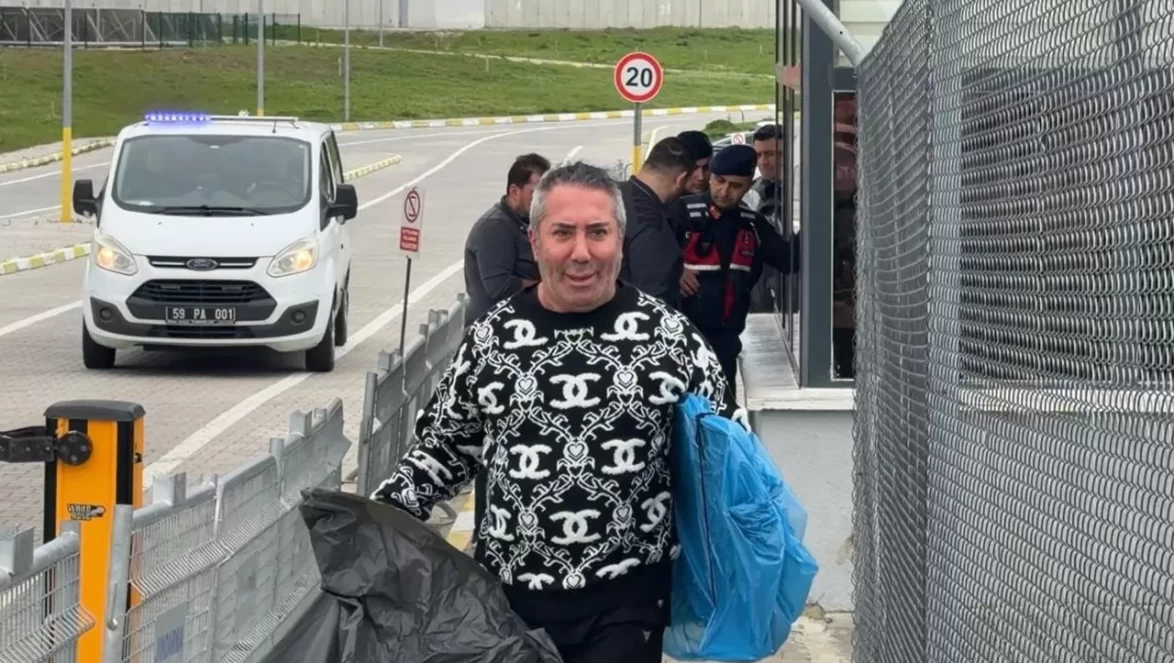 Sosyal medya fenomeni Murat Övüç tahliye edildi