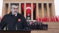 Bakan Tekin ve öğrenciler Ata’nın huzurunda: 'Köklerinden güç alan nesiller yetiştireceğiz'