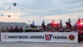 JÖAK paraşüt timinden sıcak hava balonundan muazzam atlayış!