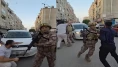 Kuytul çifti gözaltına alınırken gerilim! Araçların önüne yattılar