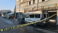 İSTeks Sanayi Sitesi'nde minibüs yanarak kullanılamaz hale geldi!