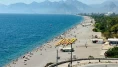 Yerli ve yabancı turistler sahillere akın etti