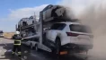 Ağrı’da otomobil yüklü TIR’da yangın çıktı