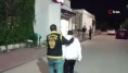 Kasada oturan 15 yaşındaki çocuğu başından vurdu!