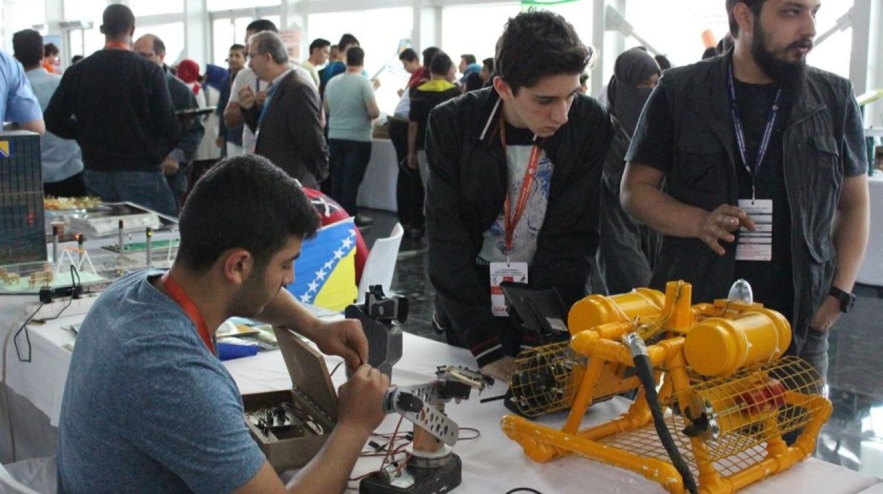 Dünyanın robotları Samsun'da yarışacak