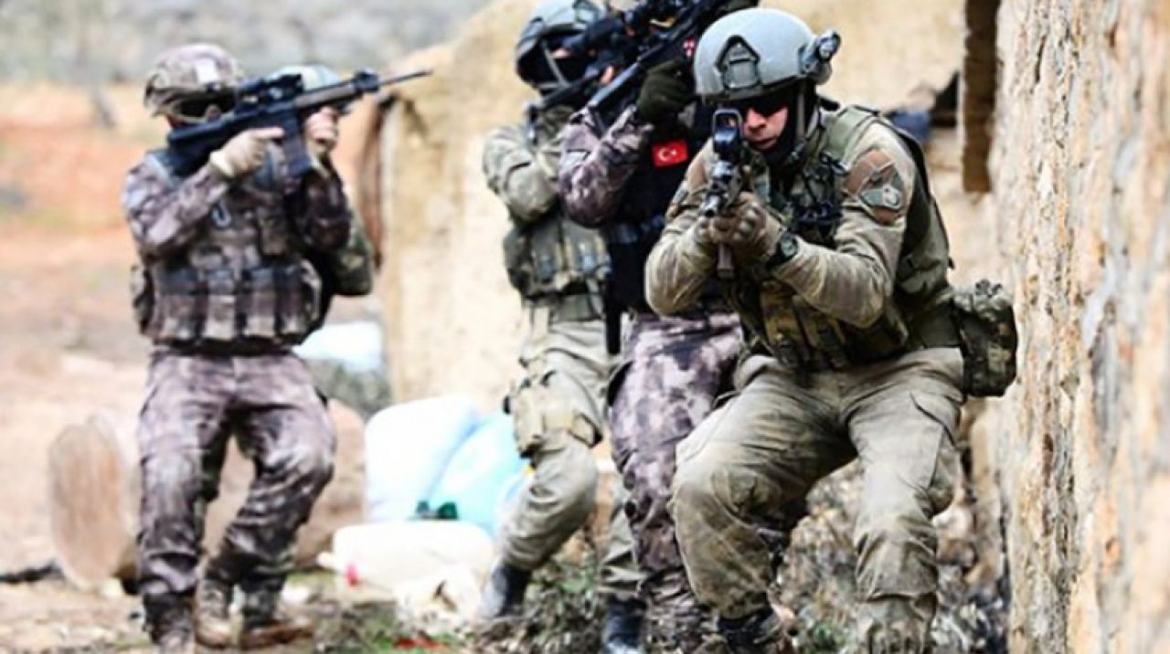 Teröristlere ait barınak ve sığınak kullanılamaz hale getirildi