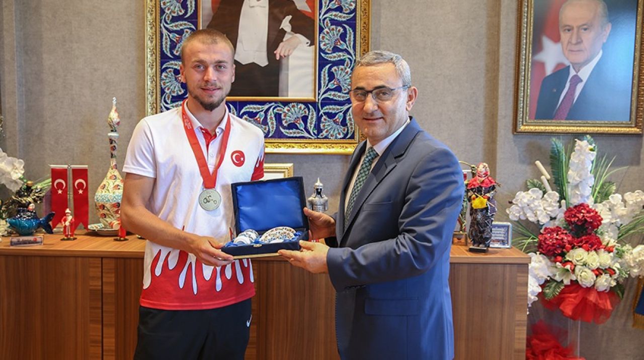 Dünya şampiyonundan Alim Işık'a ziyaret