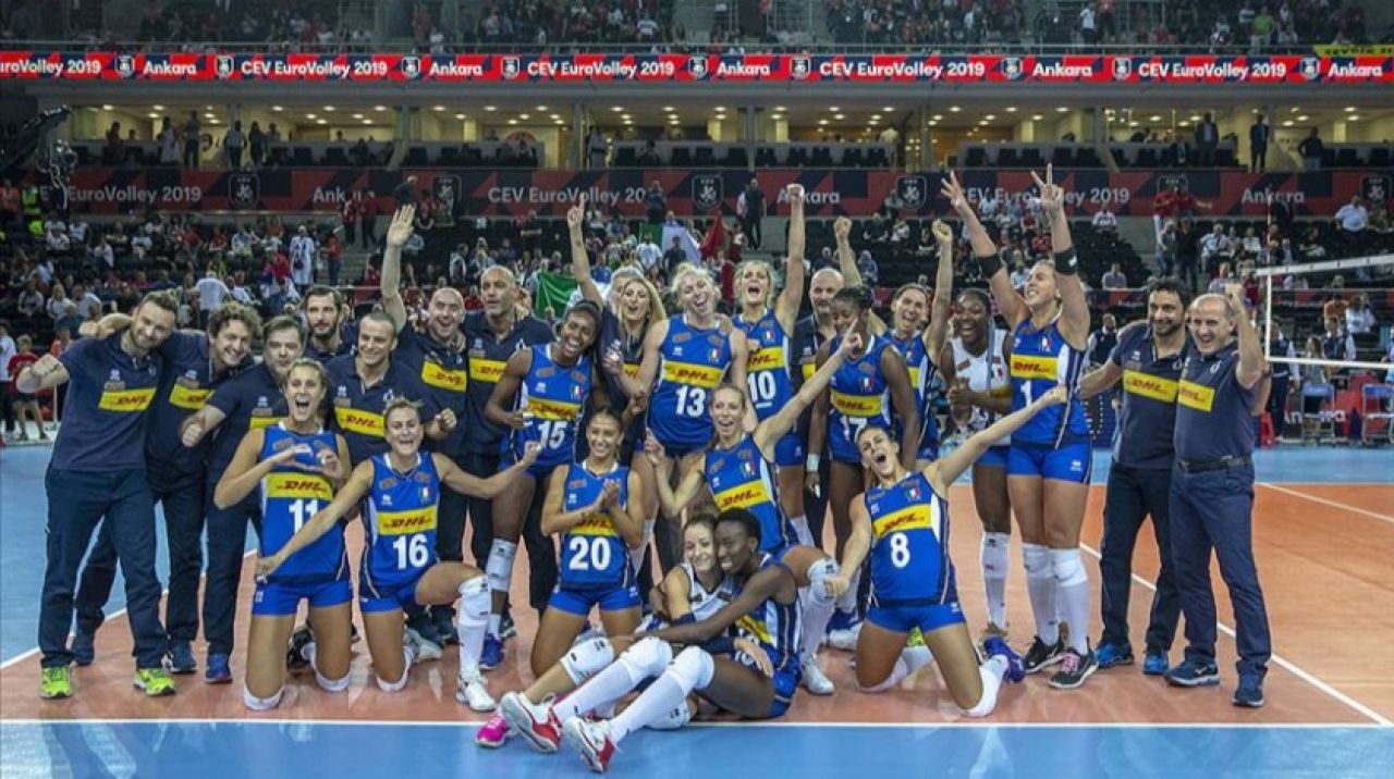 Voleybolda İtalya Avrupa üçüncüsü