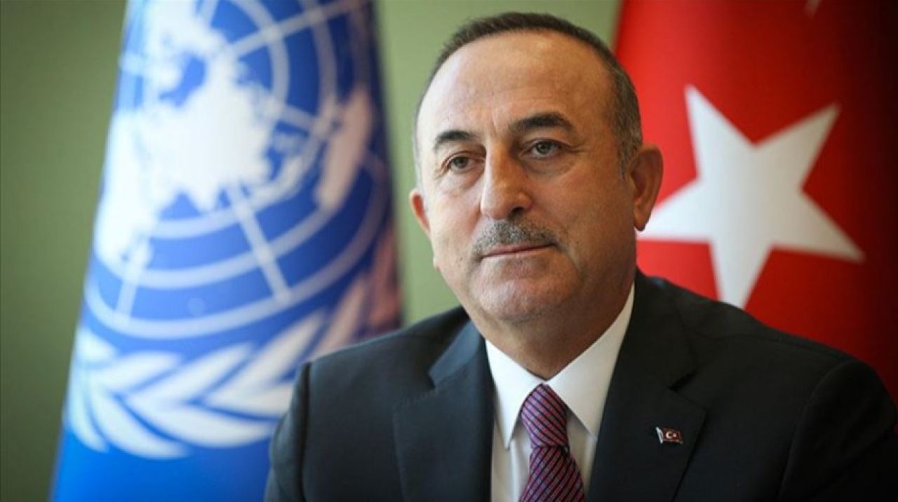 Çavuşoğlu: YPG, DEAŞ'lıları elinde silah olarak tutuyor
