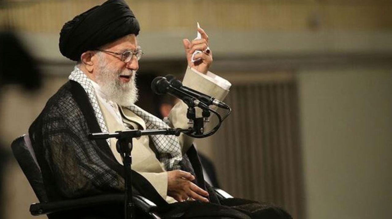 İran lideri Hamaney Trump'ın tehdidine cevap! Ortalık kızışıyor