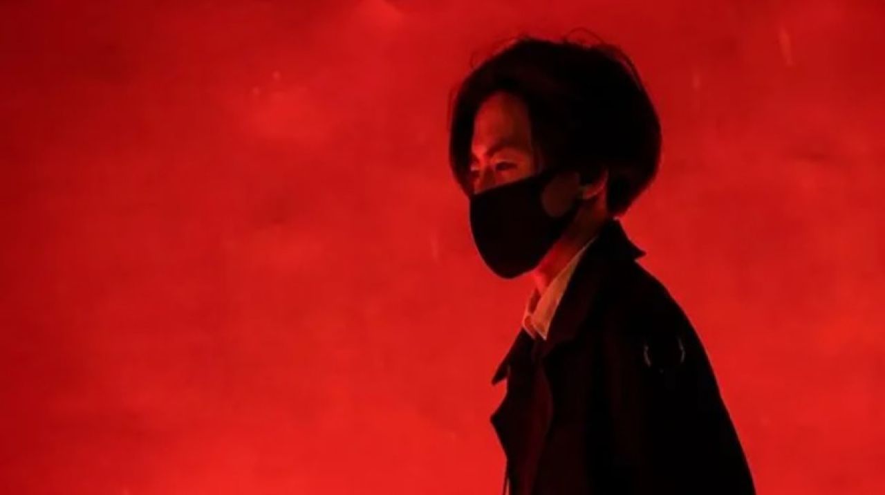 Bir ülkede daha virüsten ilk ölüm