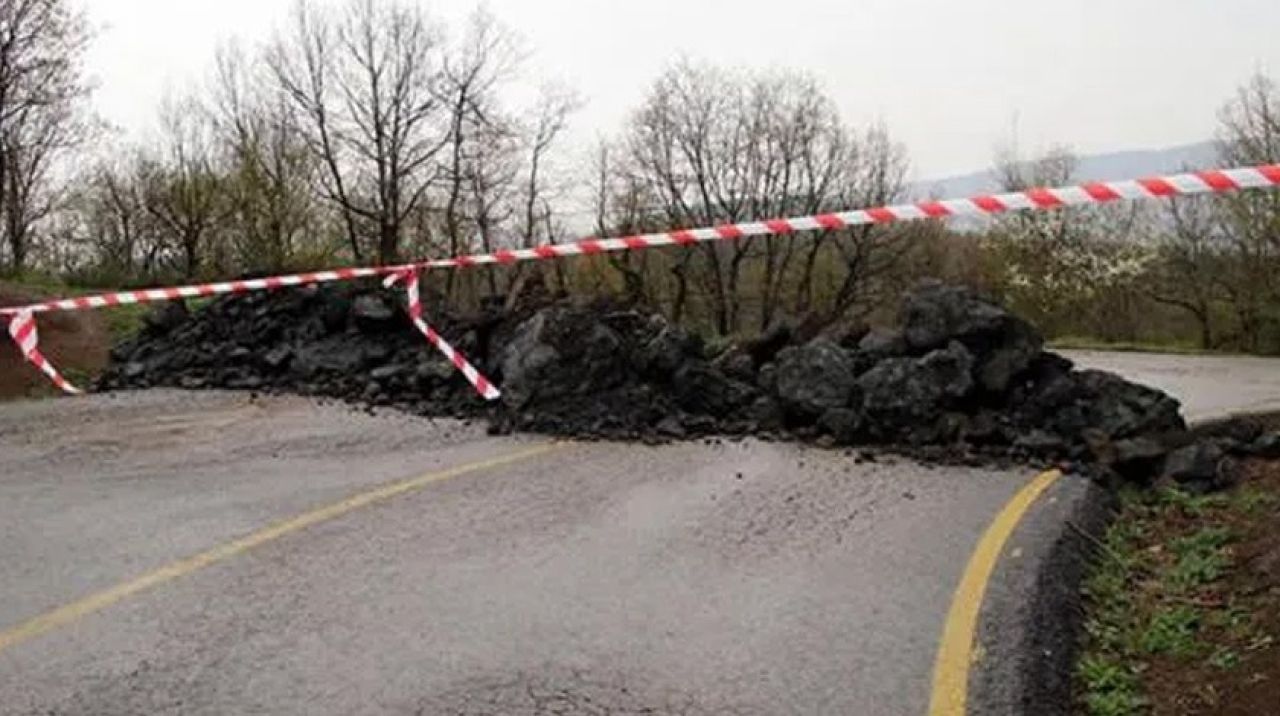 Şehir böyle kapatıldı! Dikkat çeken önlem