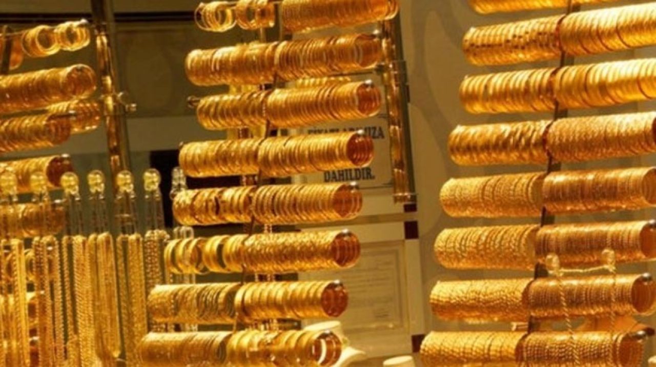 Altın değer kaybediyor