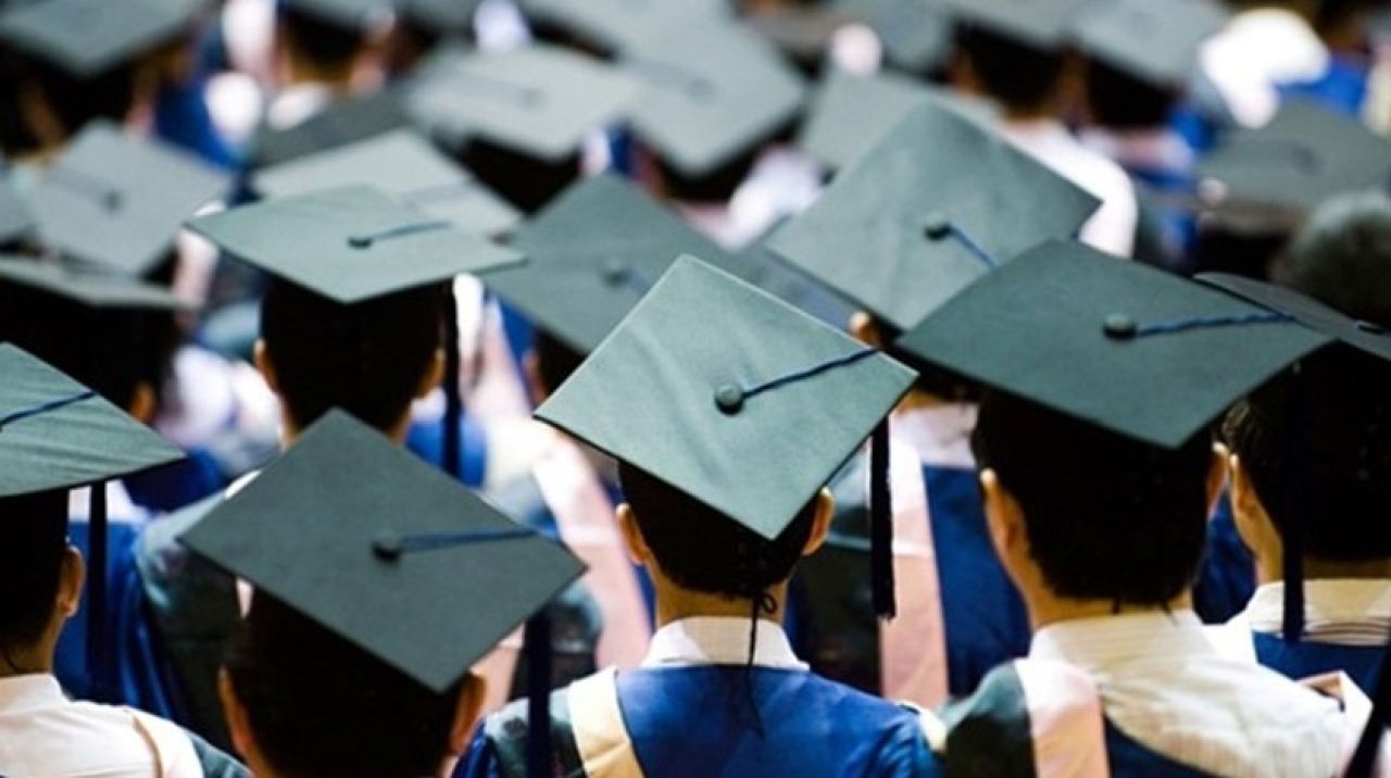 Uzaktan eğitim kararı alan üniversiteler hangileri? Sayıları artıyor..