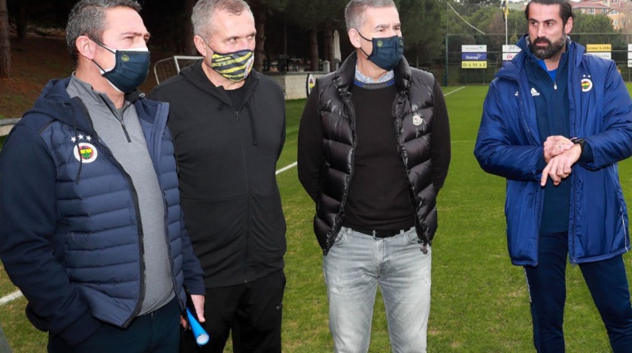 Fenerbahçe'de tarihi karar! Ali Koç 7 futbolcuya para cezası kesti