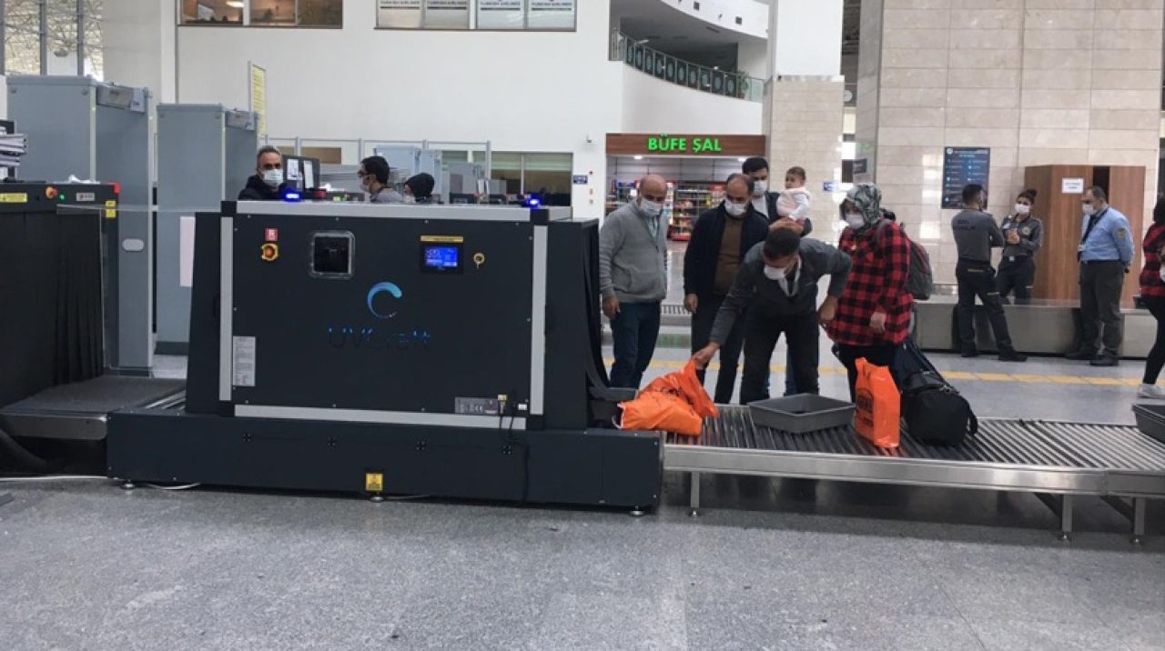 Türkiye'deki havalimanlarında başladı! UV ışınlı hijyen dönemi...