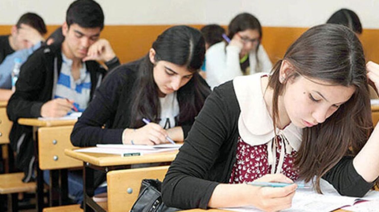 LGS sınavı nasıl geçti? 2021 LGS soru kitapçığı ve cevap anahtarı yayınlandı