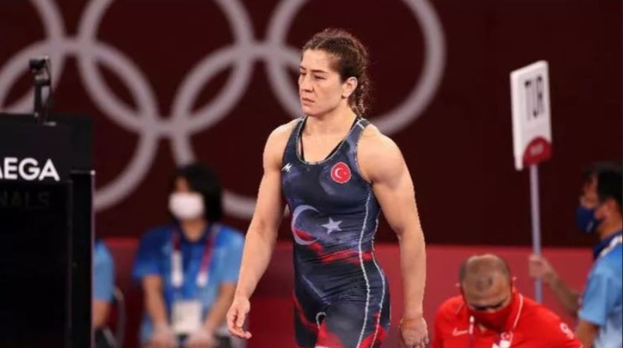 Güreşi üç bronzla kapattık