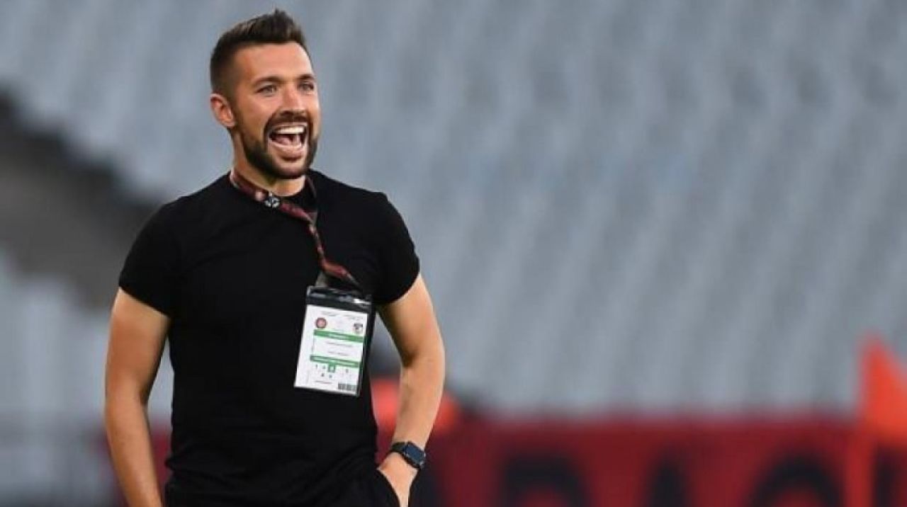 Fatih Karagümrük'te teknik direktör Francesco Farioli ile yollar ayrıldı