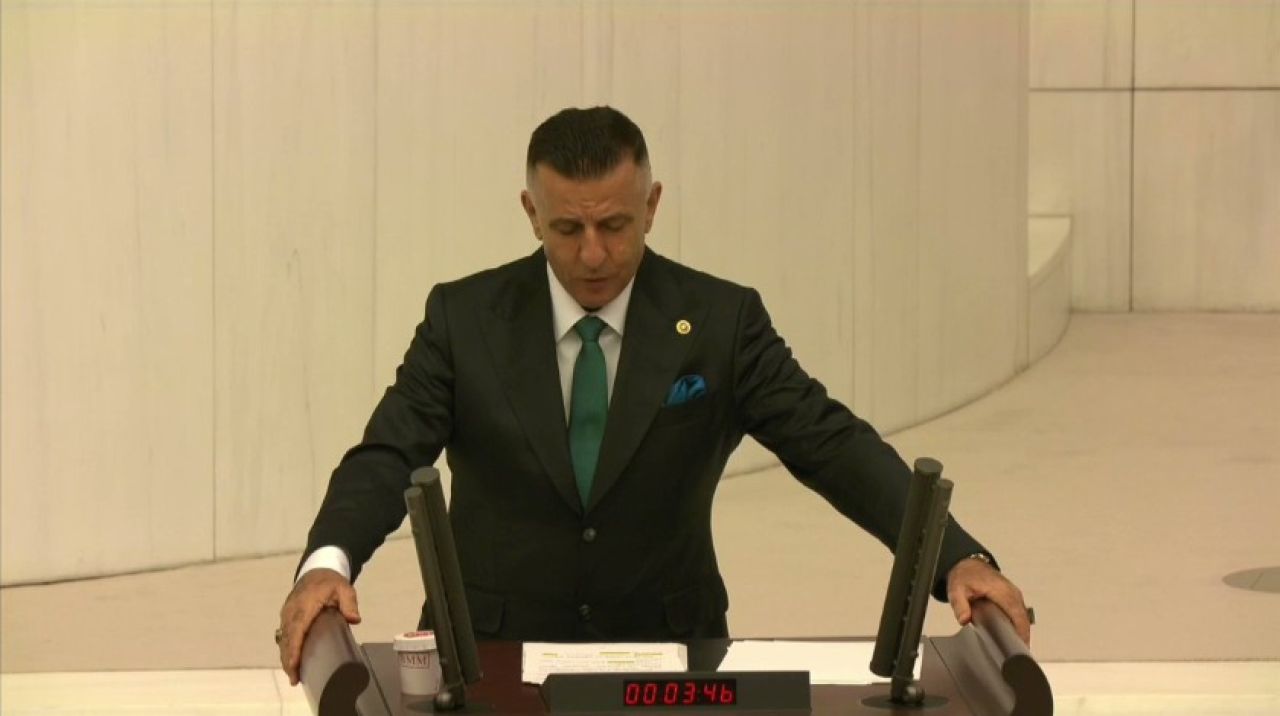 MHP'li Arkaz: Ya üreterek var oluruz ya da tüketerek yok oluruz