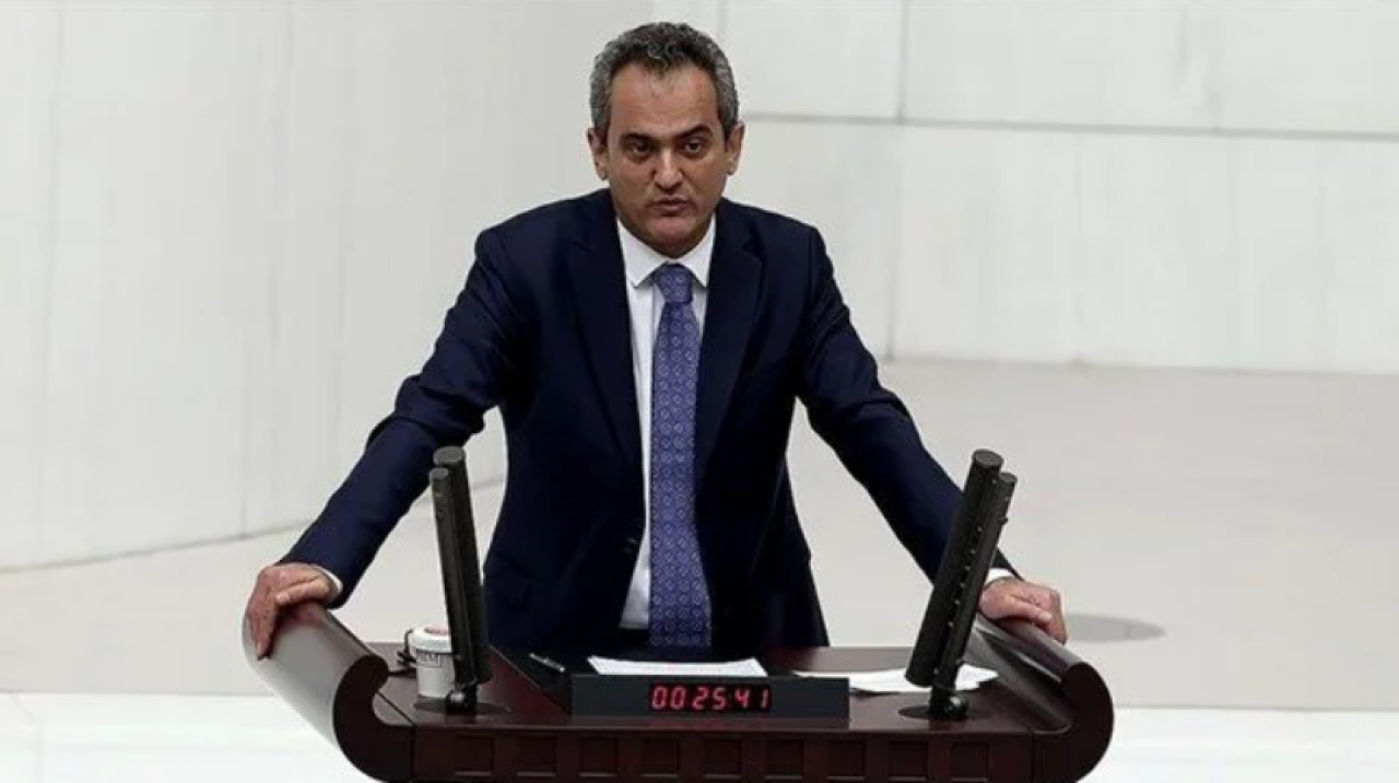 Bakan Özer: Bu ay içinde TBMM'ye gelecek