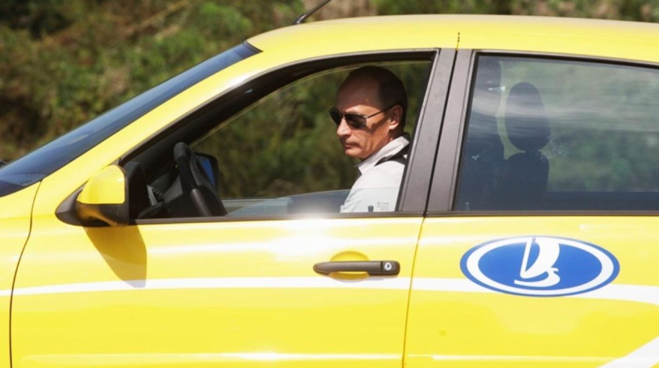 Putin ilk kez açıkladı: Taksicilik yaptım