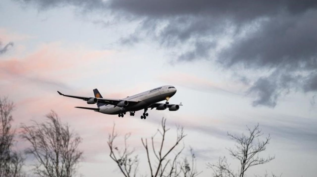 Rusya 'dost ülkelerle' uçuşları tekrar başlatıyor