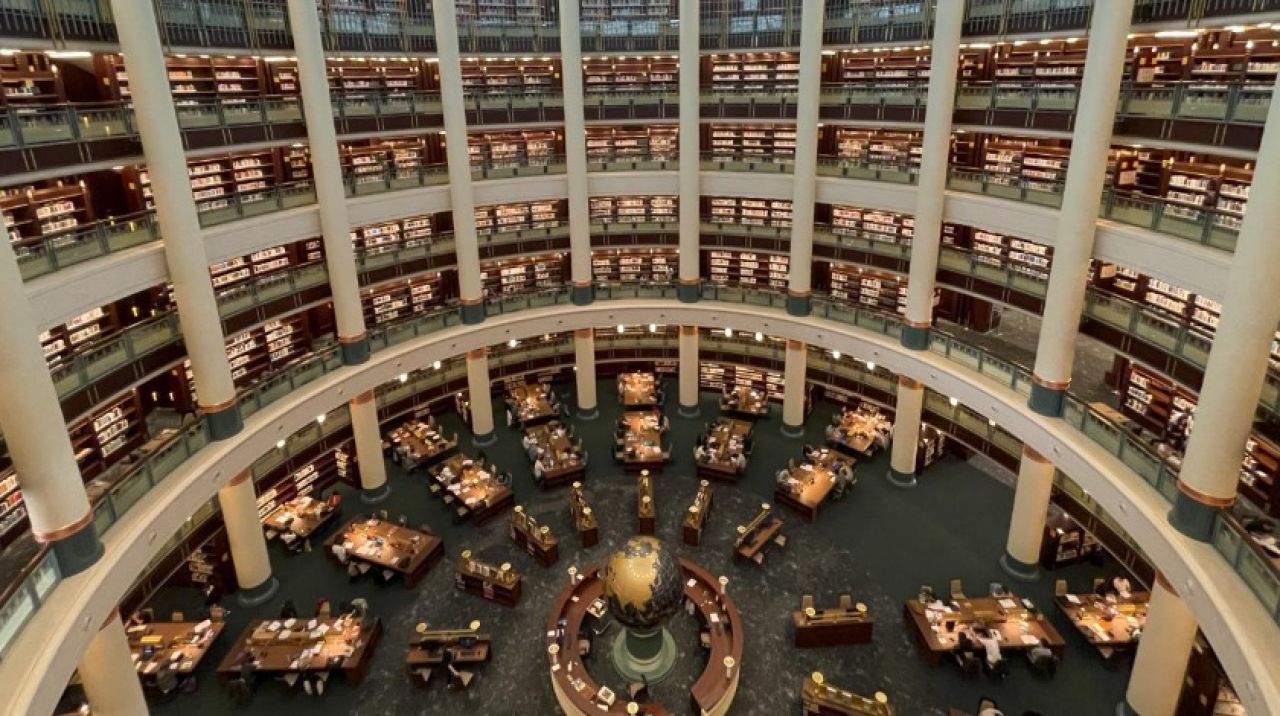 Millet Kütüphanesi'nden 56 ülkeye kitap bağışı