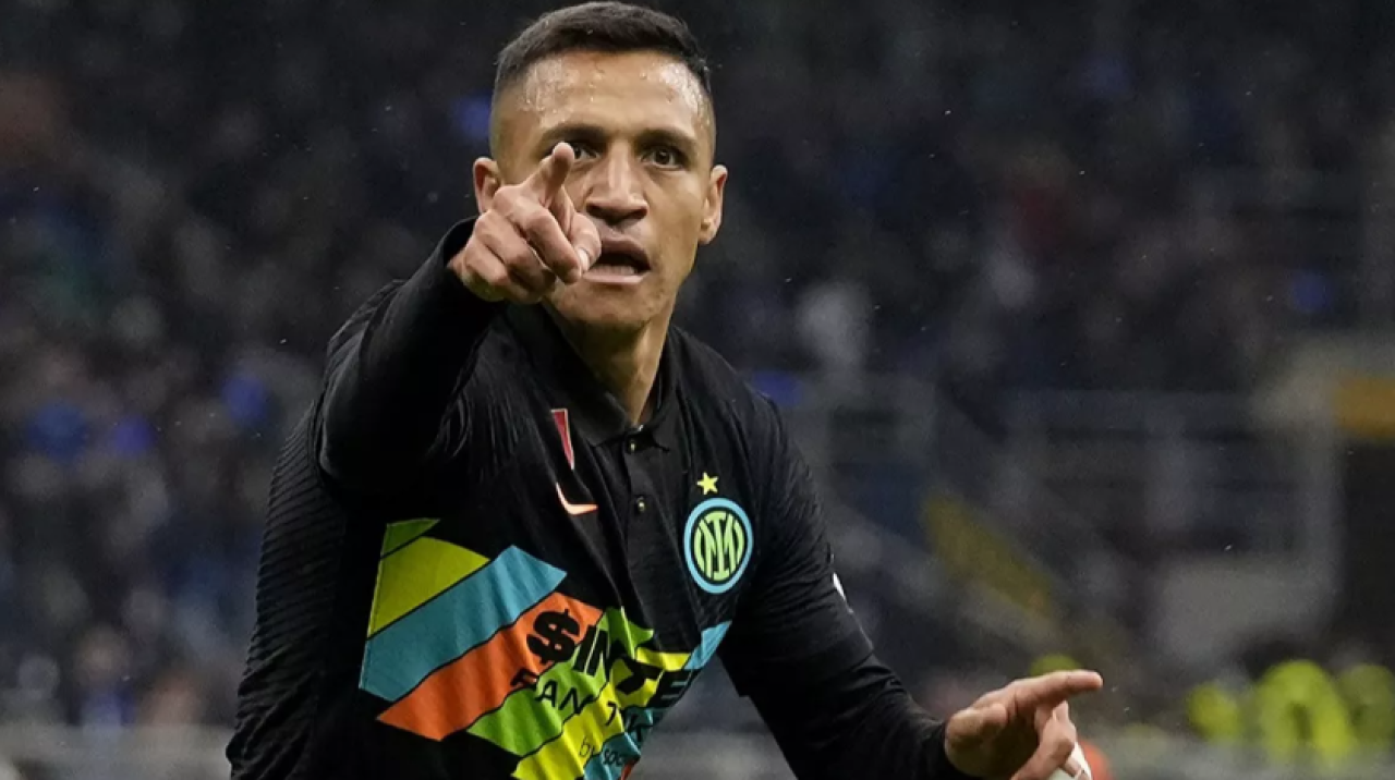 Alexis Sanchez'den Galatasaray'ın teklifine cevap geldi
