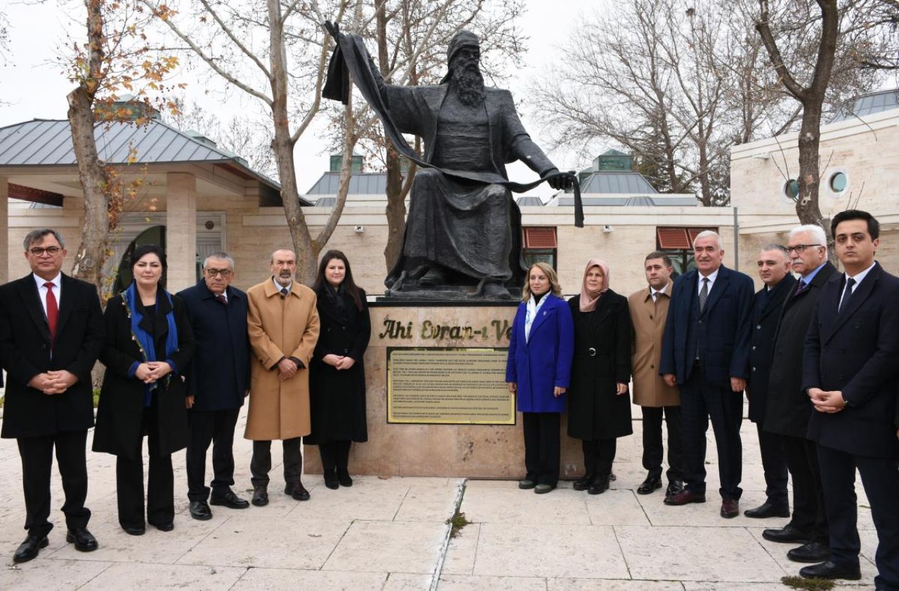 MHP'nin "Adım Adım 2023, Ahilerle Gününüz Bereketli Olsun" programı Kırşehir'den başladı