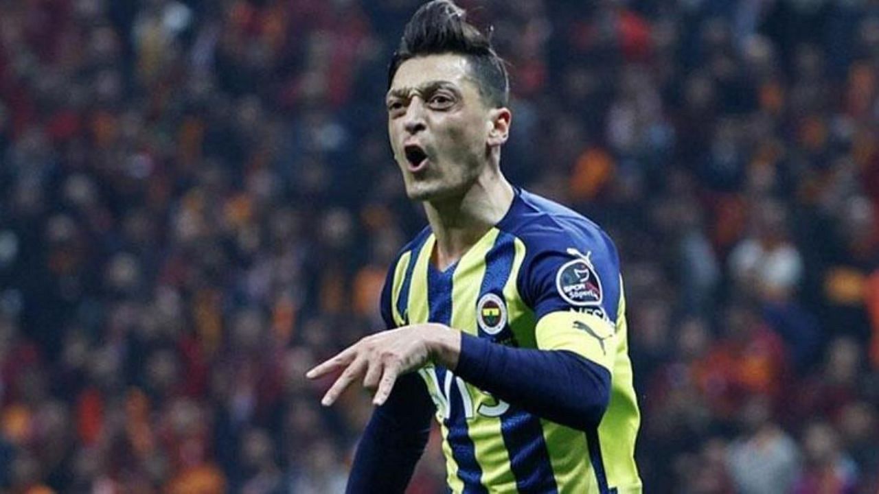 4 ligde 6 takımda forma giydi! 645 maçta 114 gol: Yeşil sahalardan bir Mesut Özil geçti