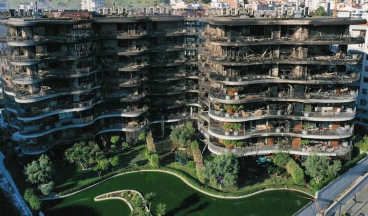 İlan ortaya çıktı! İzmir'de küle dönen milyonluk lüks daireleri böyle satışa sunmuşlar