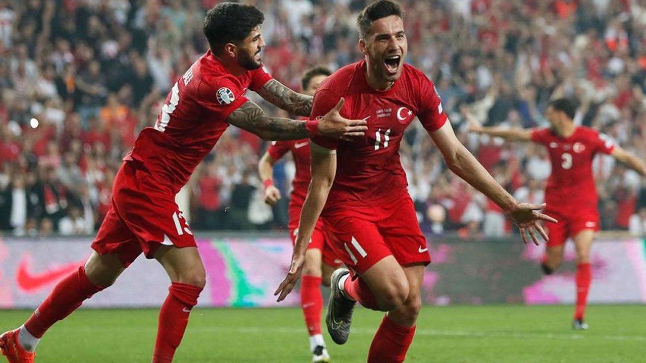 Montella düğmeye bastı! Milli takıma 3 yeni yıldız