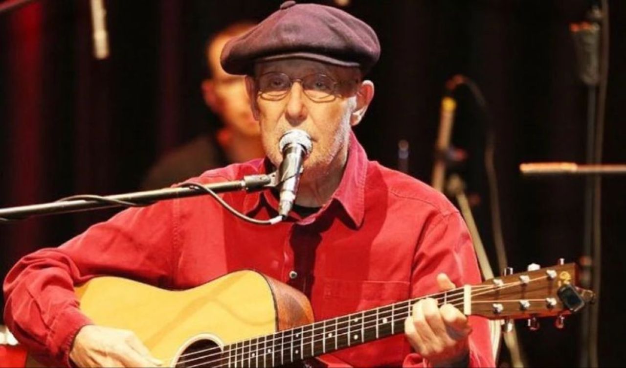 Şarkıcı İlhan Şeşen akciğer kanserine yakalandı