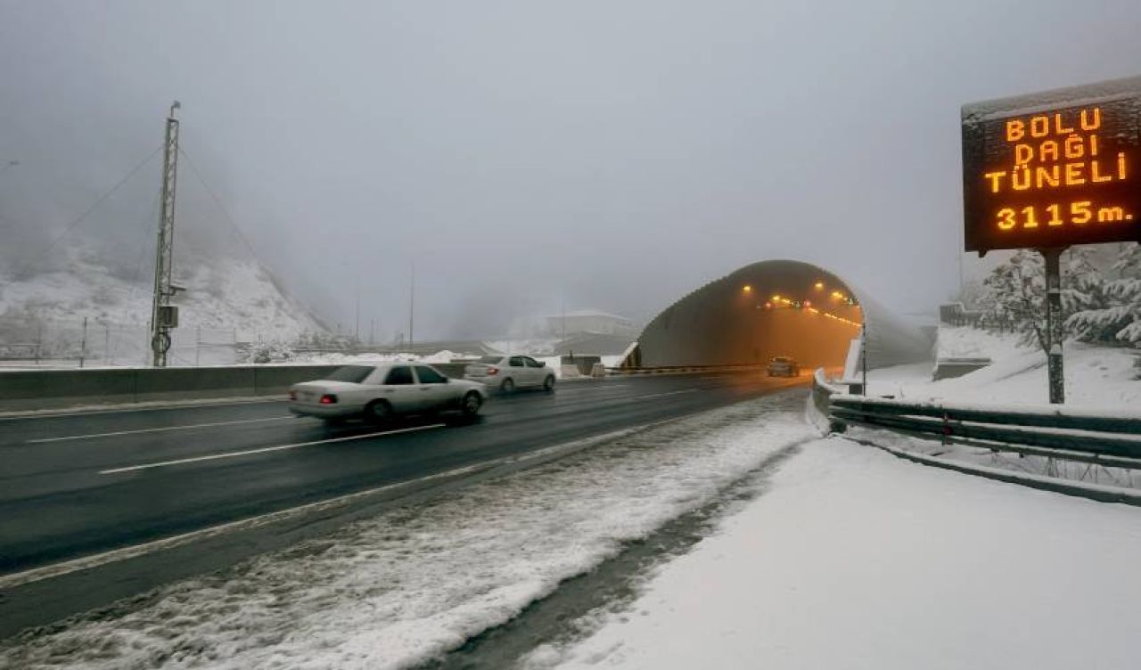 Bolu Dağı geçişi araç trafiğine açıldı