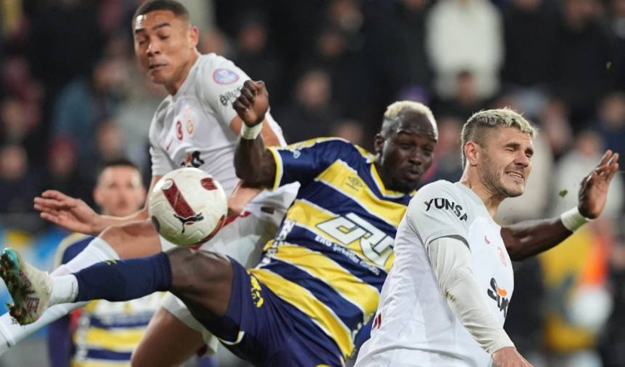 Galatasaray liderliğini sürdürdü