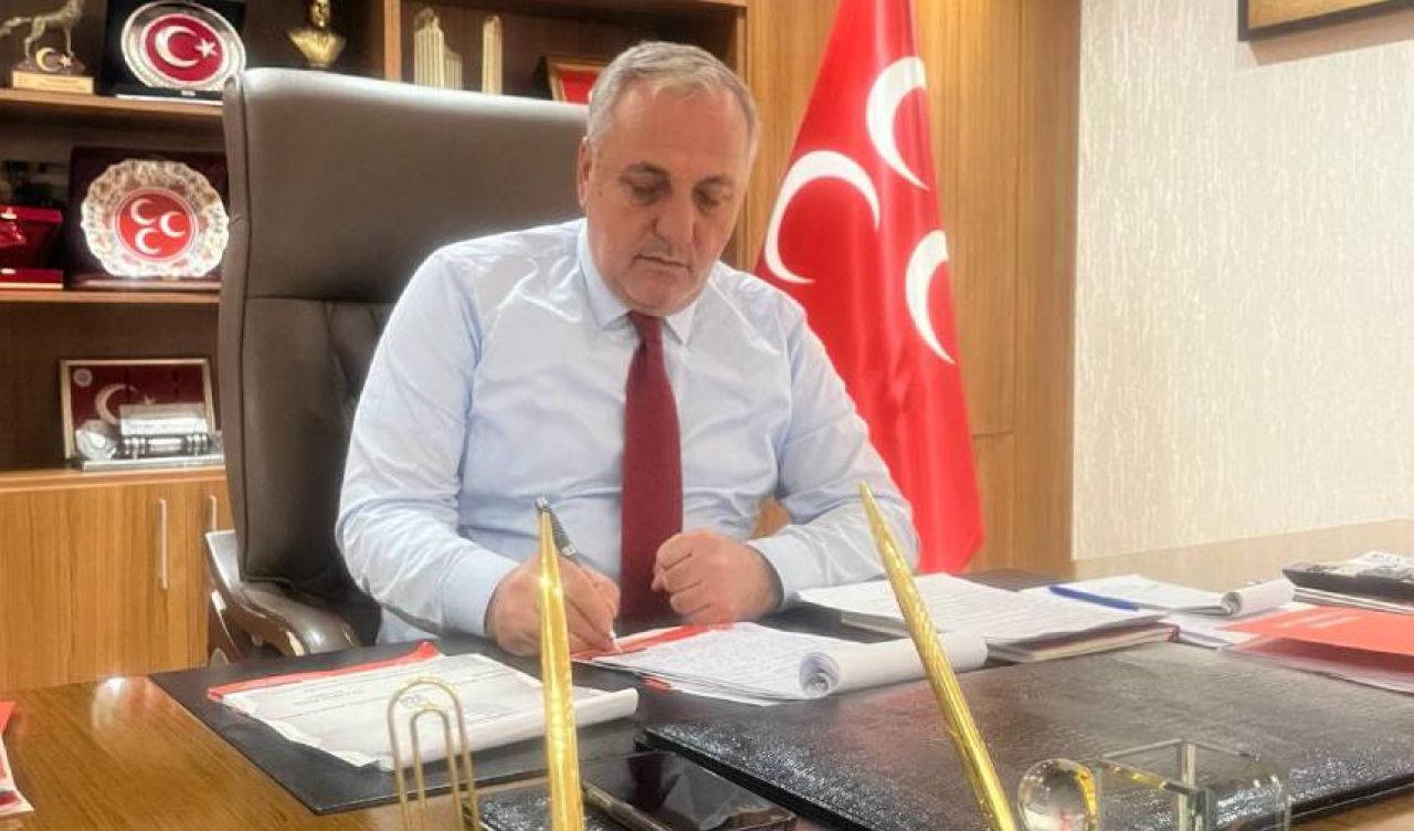 MHP'li Demirezen'den CHP'ye sert tepki: Riyakârlıkla bezeli siyasetiniz Pınarbaşı'nda ayyuka çıkmıştır