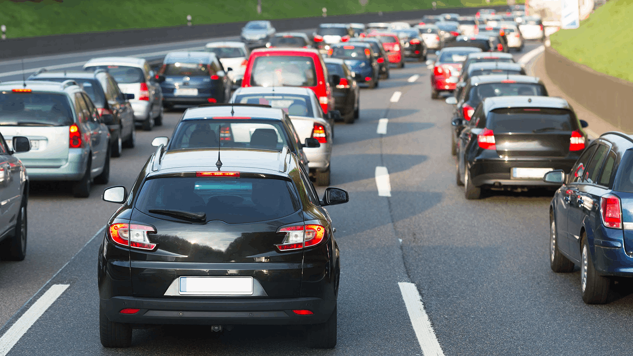 İstanbul'da bugün bazı yollar trafiğe kapatılacak