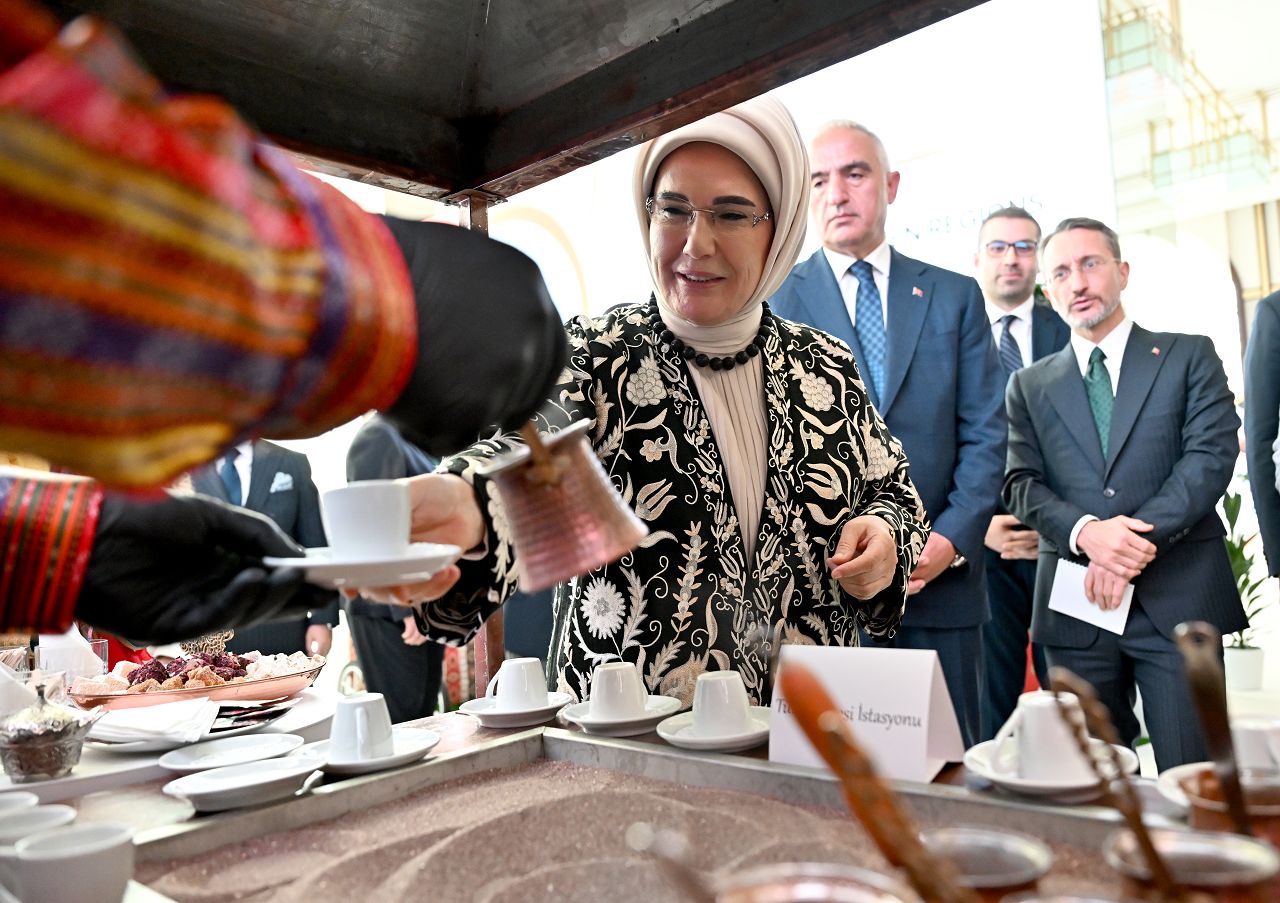 Emine Erdoğan himayesinde Türk Mutfağı Haftası: "Yedi Bölgede Türk Mutfağı" Külliye'de buluştu!