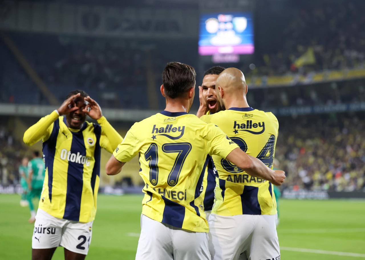 Fenerbahçe evinde golcüleriyle güldü! Bodrum FK karşısında zorlanmadan kazandı