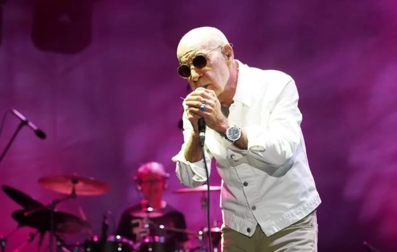 Mazhar Alanson'un acı günü!