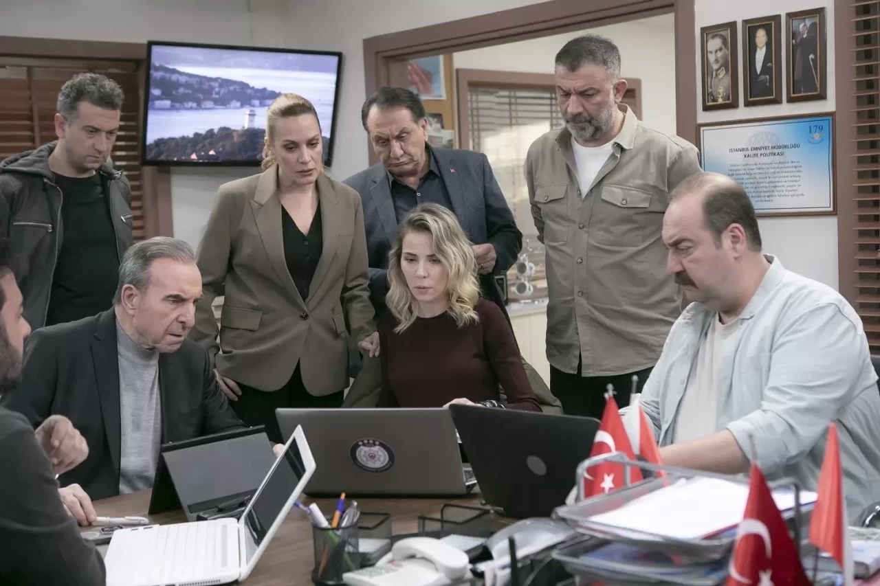 Arka Sokaklar 693. bölüm izle! Arka Sokaklar son bölüm full izle!