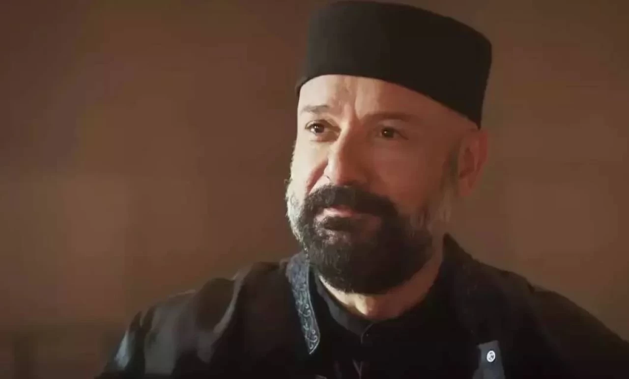 Kızıl Goncalar’da Vahit öldü mü? Tolga Tekin diziden ayrılıyor mu?