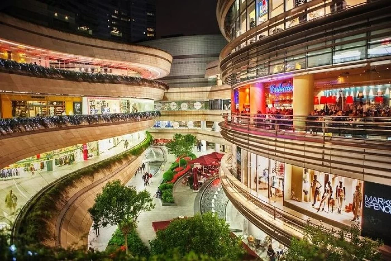 1 Ocak'ta AVM'ler açık mı? 1 Ocak 2025 Çarşamba günü alışveriş merkezleri kaçta kapanıyor?