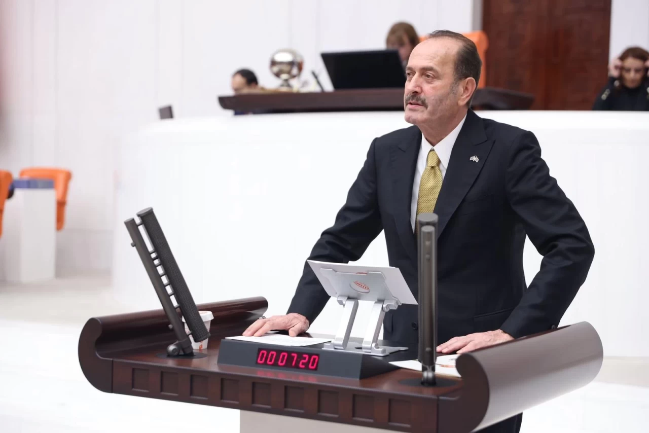 MHP'li Osmanağaoğlu: Dünyanın jeopolitik merkezi olan bir Türkiye’nin yükselişine şahitlik ediyoruz