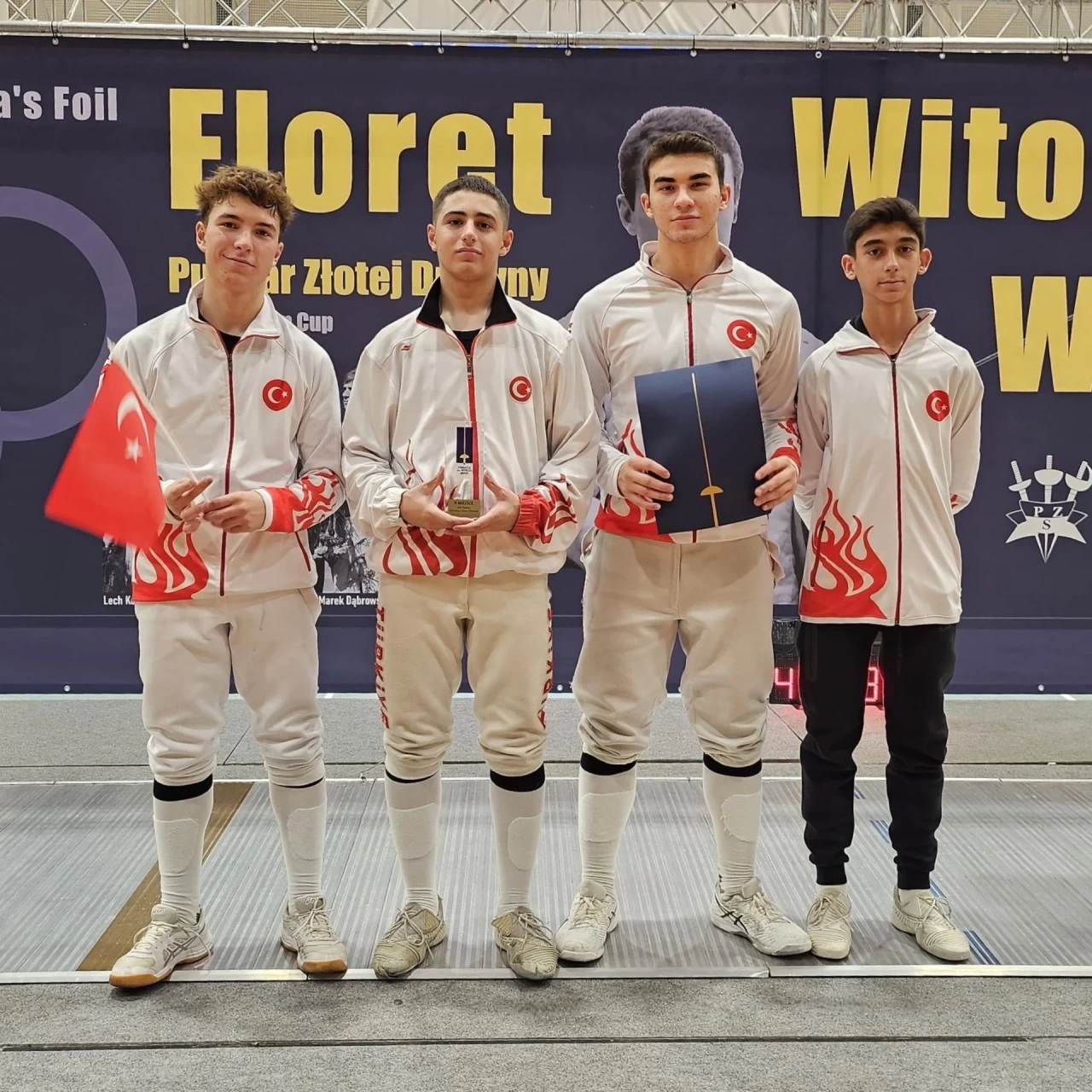 Ay-yıldızlı eskrimciler Gürcistan ve Polonya'da 5 madalya kazandı