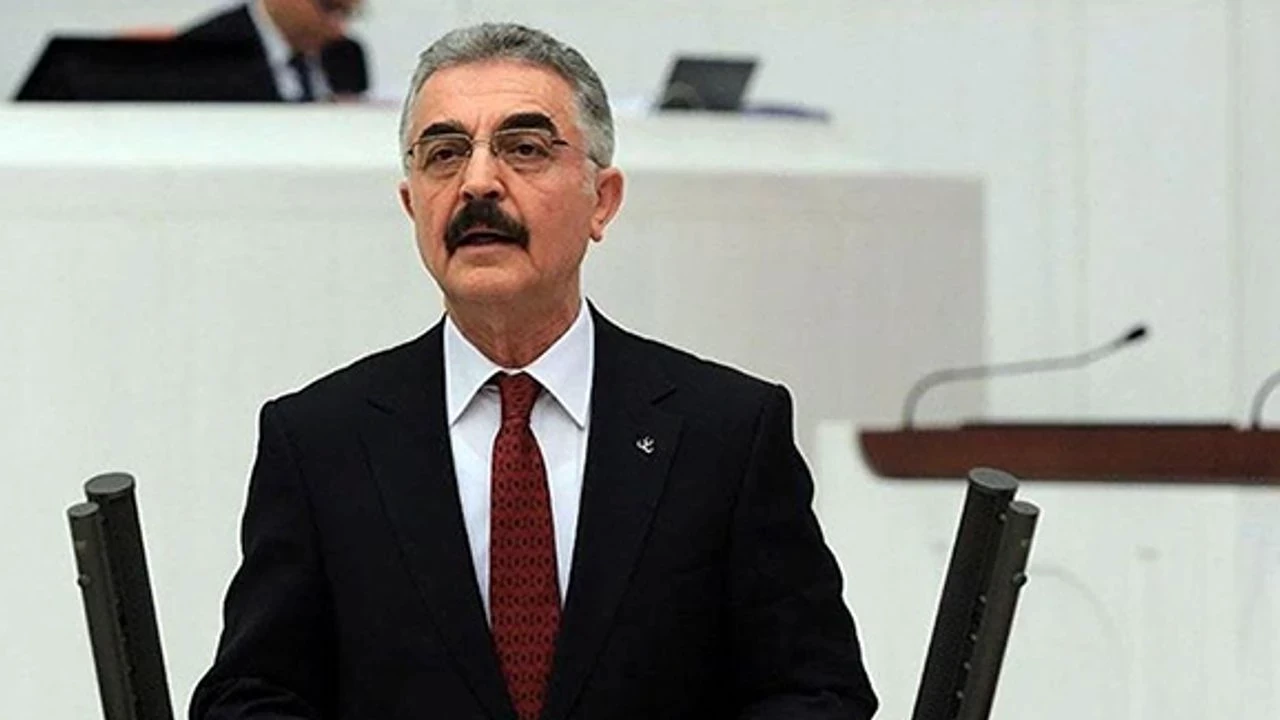 İsmet Büyükataman kimdir? MHP Bursa Milletvekili İsmet Büyükataman biyografisi