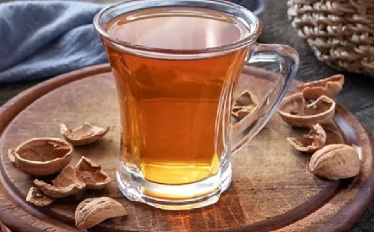 Öksürüğü şıp diye kesen doğal tarif: Ceviz perdesi çayı nasıl yapılır?